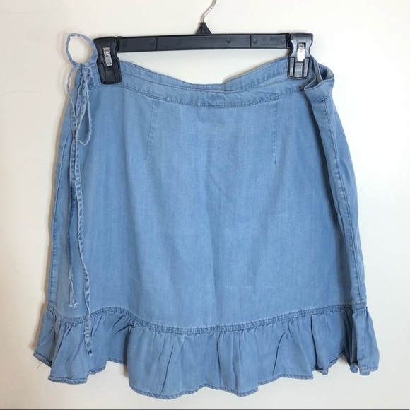 ASOS chambray wrap skirt with ruffles - Picture 2 of 4